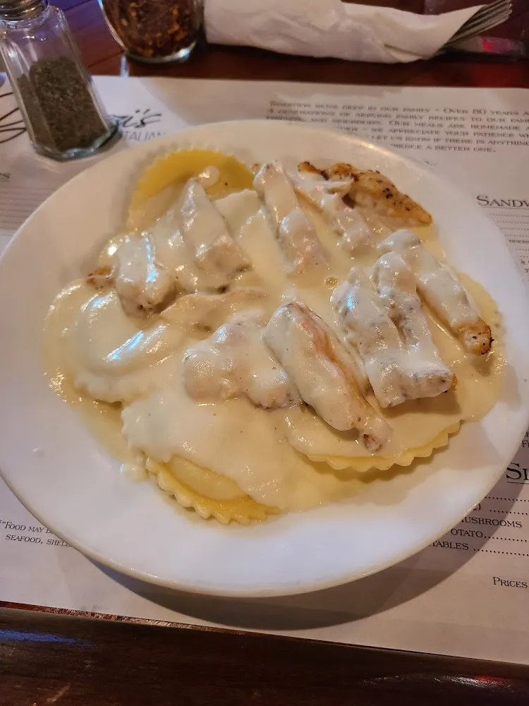 Cheese Ravioli with Alfredo and Chicken